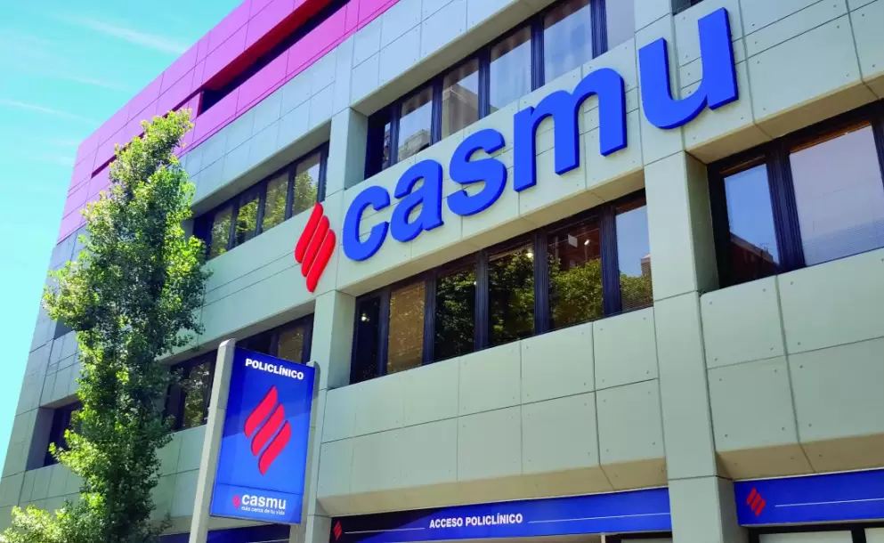 Ciruga de columna por va endoscpica: innovacin y eficiencia en Casmu  