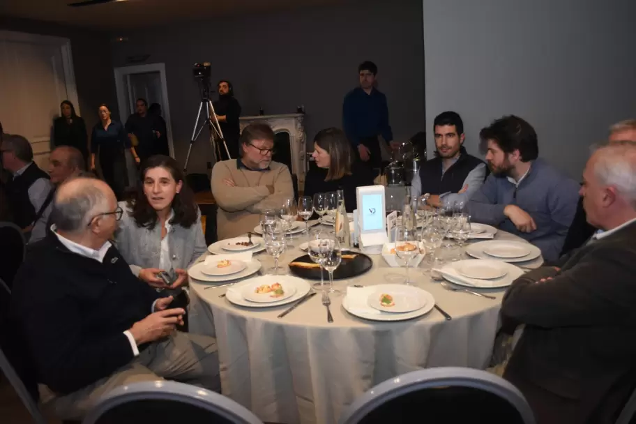 L�inea de Encuentro Con Alejandro Nario y Leonardo Herou