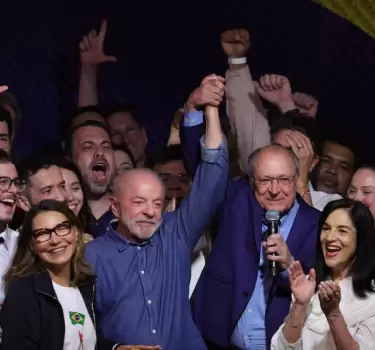 Orsi felicit� a Luiz Inacio Lula Da Silva por la victoria electoral